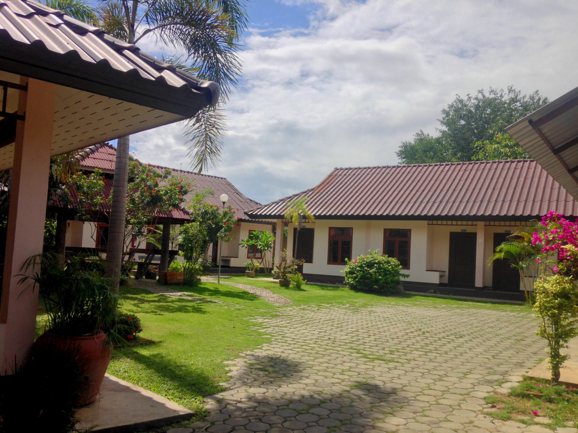 Hotel Pailifornia Buitenkant foto